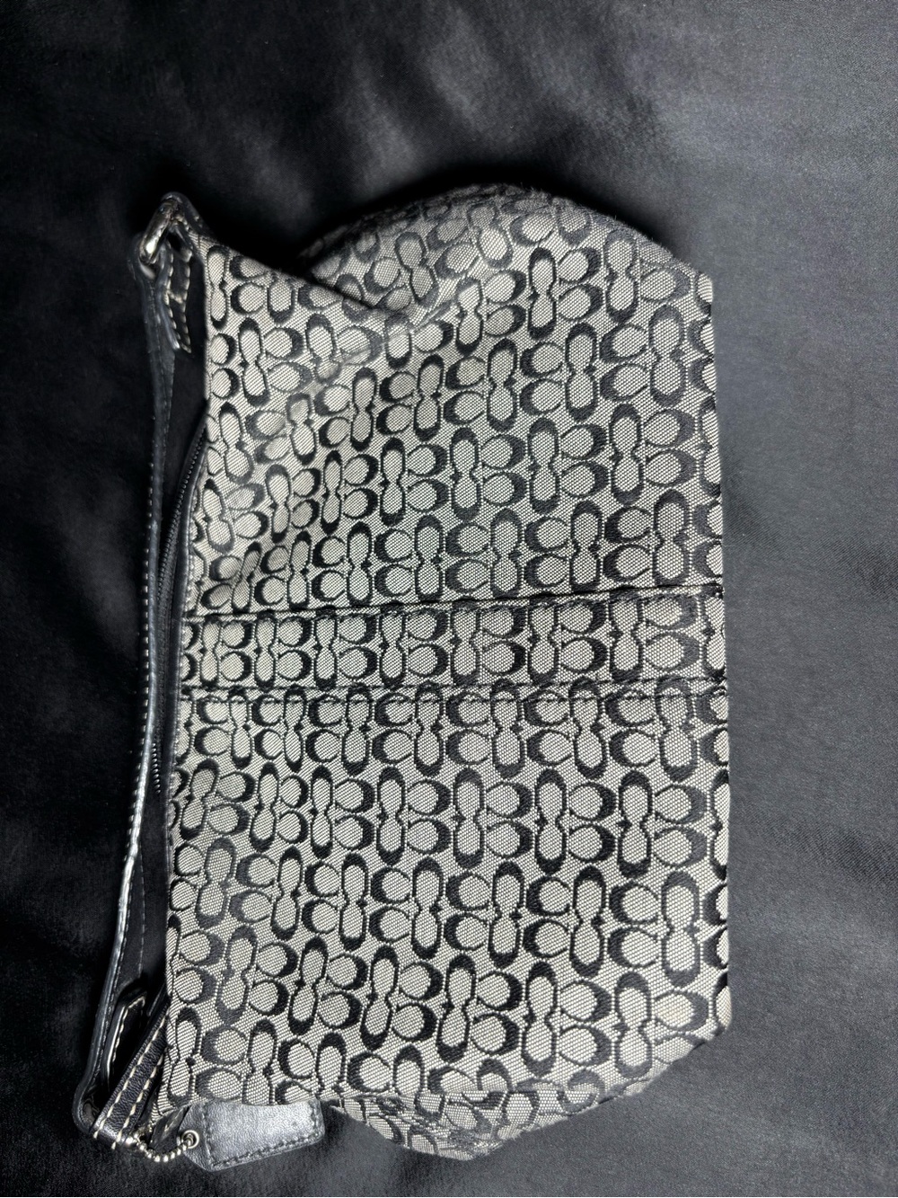 SOLD Coach Classic C Jacquard Shoulder Bag - Picture 2 of 7
